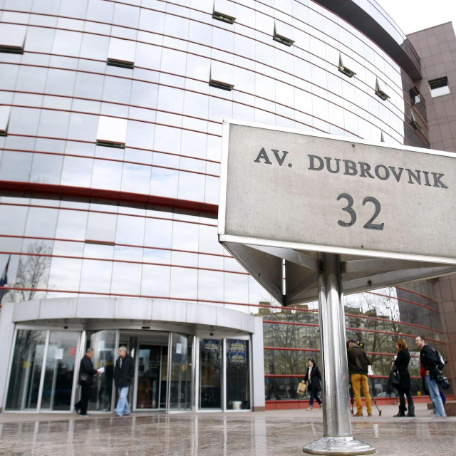 pročelje Porezne uprave