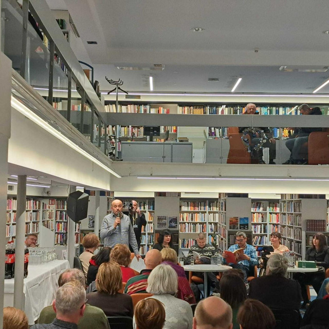Časopis Poezija slavi 20 godina u Knjižnici i čitaonici Bogdana Ogrizovića u Zagrebu