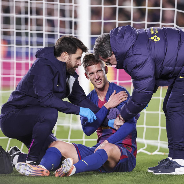 Dani Olmo nakon ozljede ramena u derbiju s Atleticom