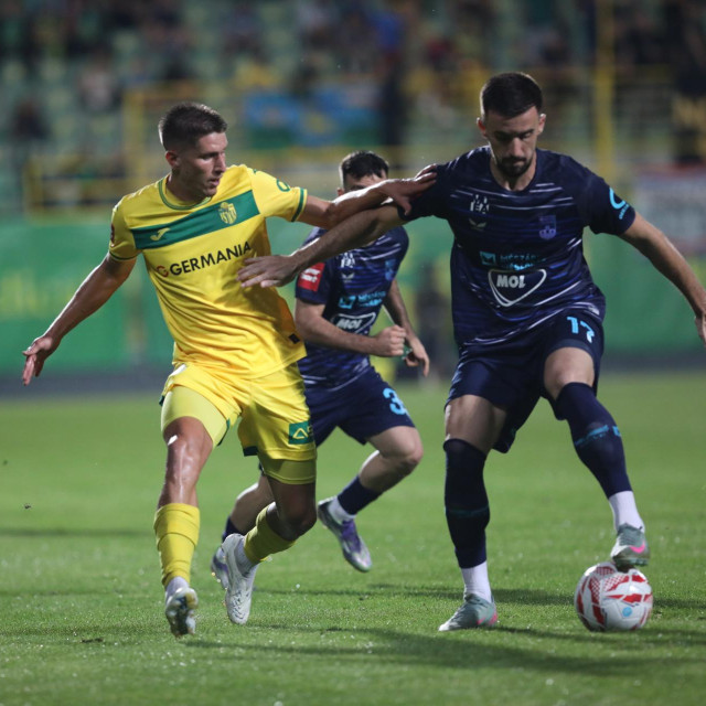 Istra 1961 - Osijek: Arnel Jakupović