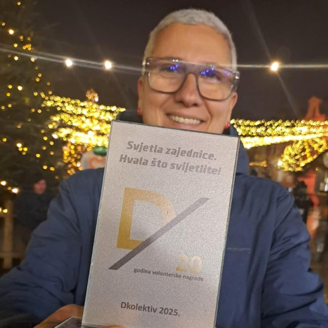 Zaposlenica azila s nagradom