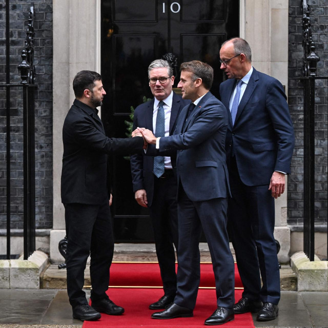 Volodimir Zelenski, Emmanuel Macron, Keir Starmer i Friedrich Merz