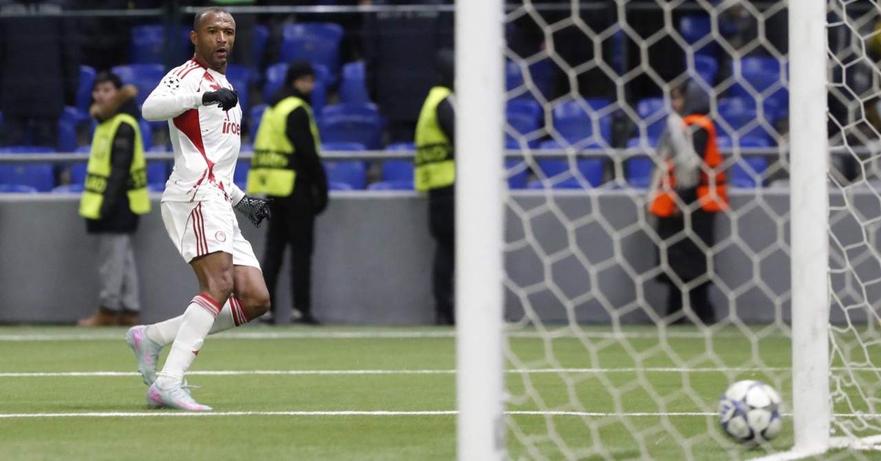 VIDEO ‘Majstor‘ u Ligi prvaka promašio nemoguće: Pogledajte potez koji je publiku ostavio u čudu