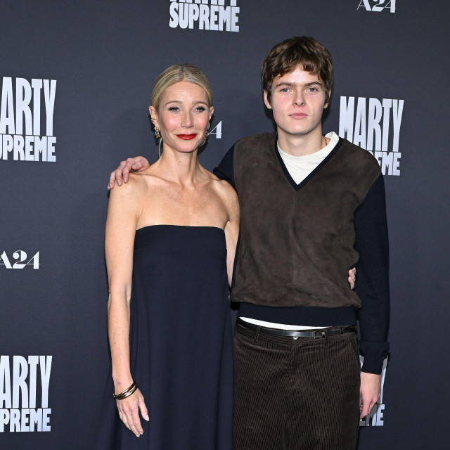 Dečko je visok na oca, a i ljubav prema glazbi je naslijedio od njega