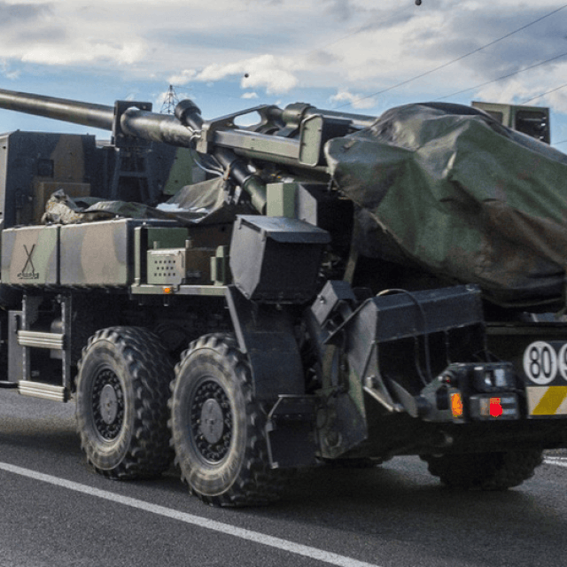 Caesar haubica, Rafale F3R, Leopard 2A8