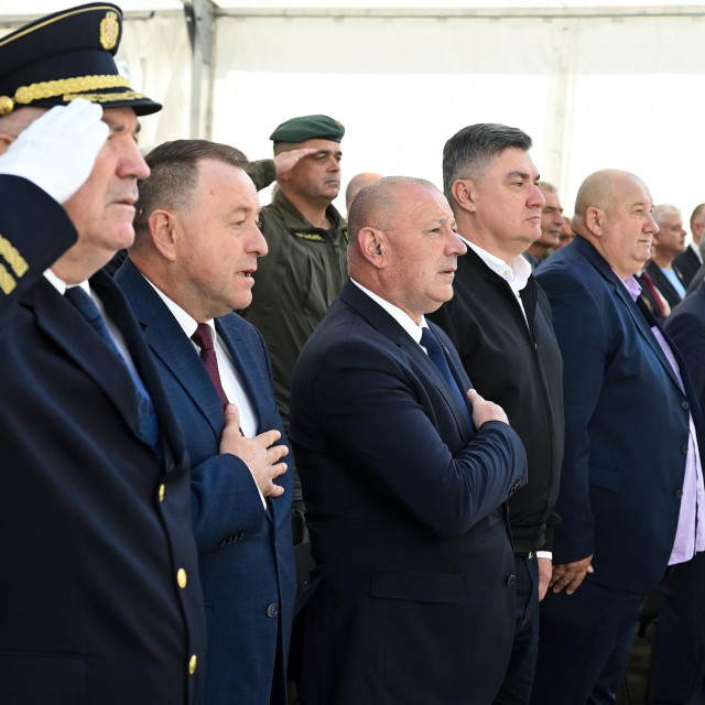 Tomo Medved i Zoran Milanović snimljeni u listopadu na obilježavanju 35. obljetnice osnivanja Jedinice za posebne zadatke Ministarstva unutarnjih poslova RH – Rakitje