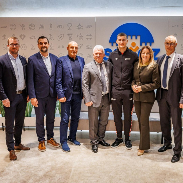 Sergej Elisejev i predstavnici Sportskog saveza Grada Zagreba