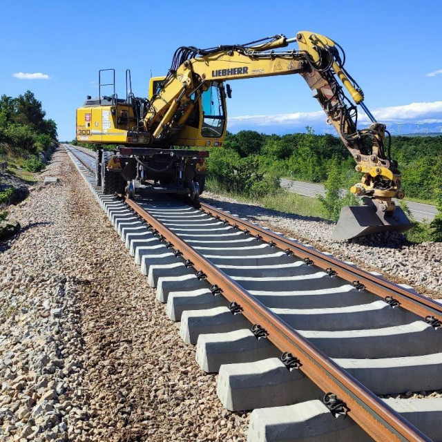 Do 2035. godine u obnovu i modernizaciju željezničke infrastrukture planira se uložiti gotovo šest milijardi eura