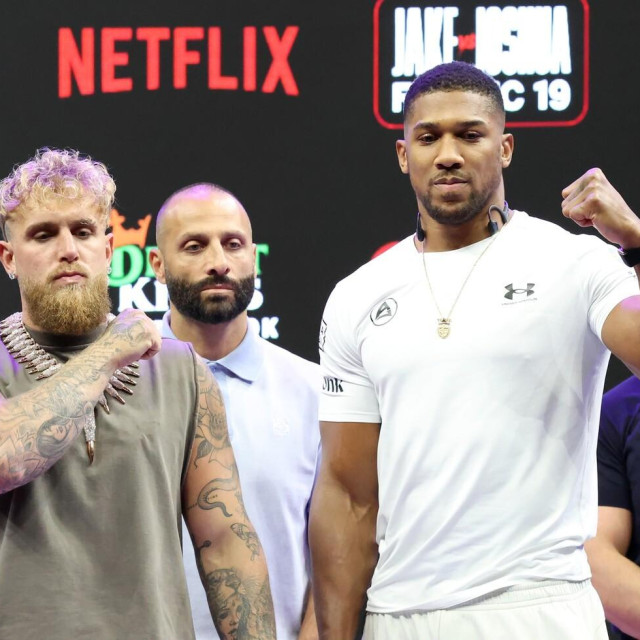 Jake Paul (lijevo) vs. Anthony Joshua (desno) 