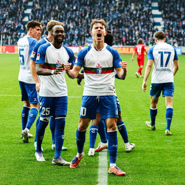 Pesch u proslavi pogotka