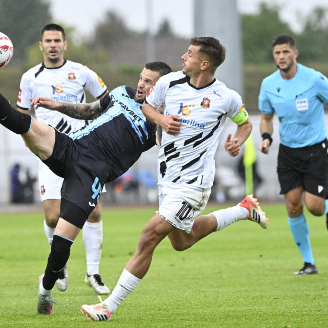 Gorica - Rijeka: Ante Majstorović, Jurica Pršir