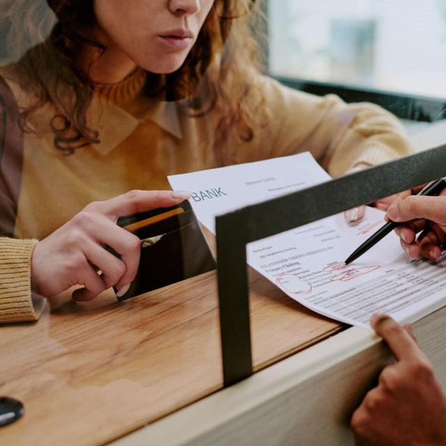 Šalter u banci (ilustracija)