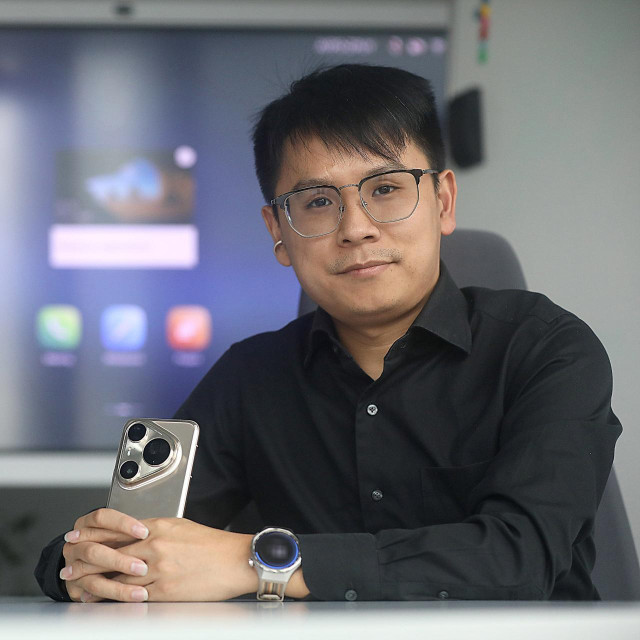 Huang Wei u zagrebačkom uredu Huaweija