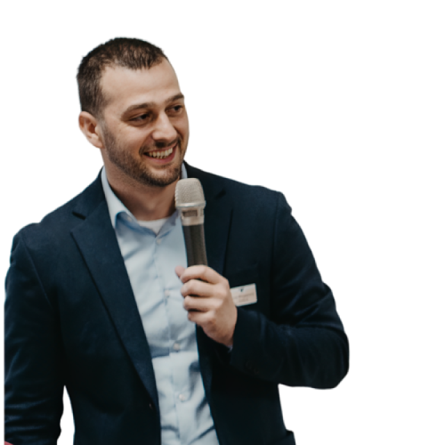 Ivan Stojanović broker