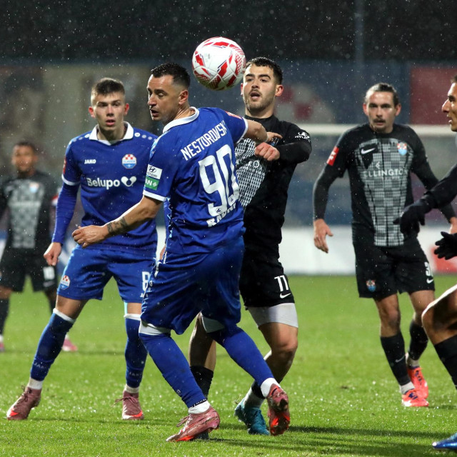 Ilija Nestorovski na utakmici s Vukovarom