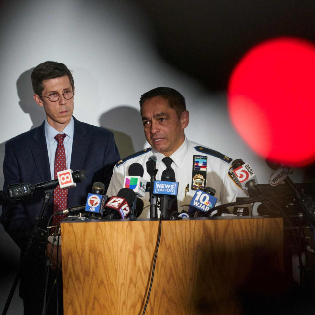 Brigadir Oscar Perez, čelnik policije Grada Providencea, grada u kojem se nalazi Sveučilište Brown