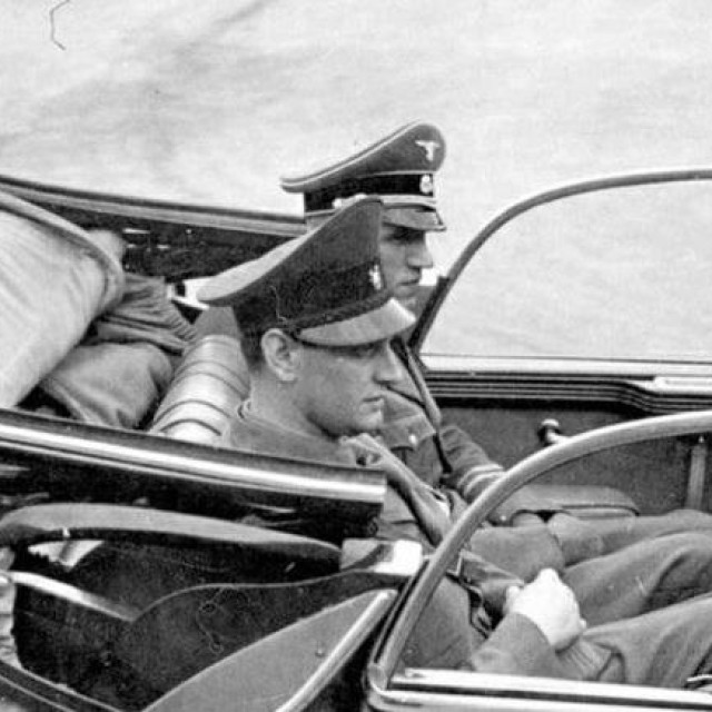 Eugen Dido Kvaternik i njemački časnik u vožnji Zagrebom