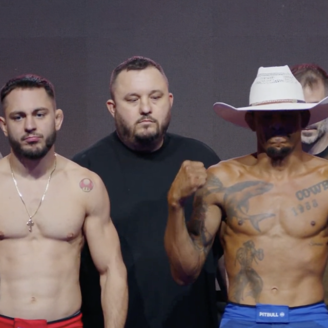 Miloš Janičić (lijevo) i Alex Oliveira (desno) | FNC 26