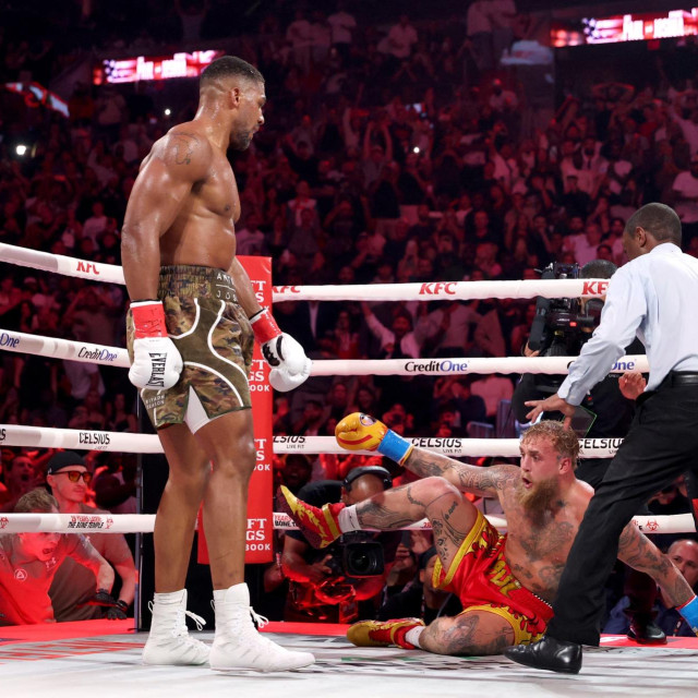 Jake Paul i Anthony Joshua 