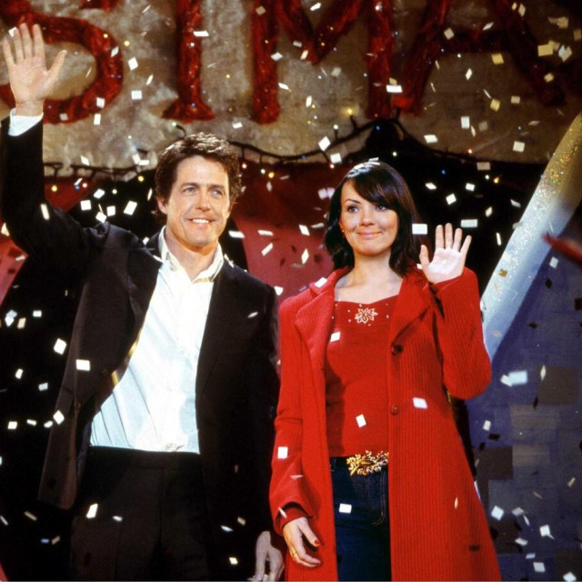 Hugh Grant i Martine McCutcheon, ‘Zapravo ljubav‘ (2003.)
 