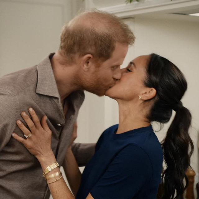 Par je napustio kraljevsku obitelj