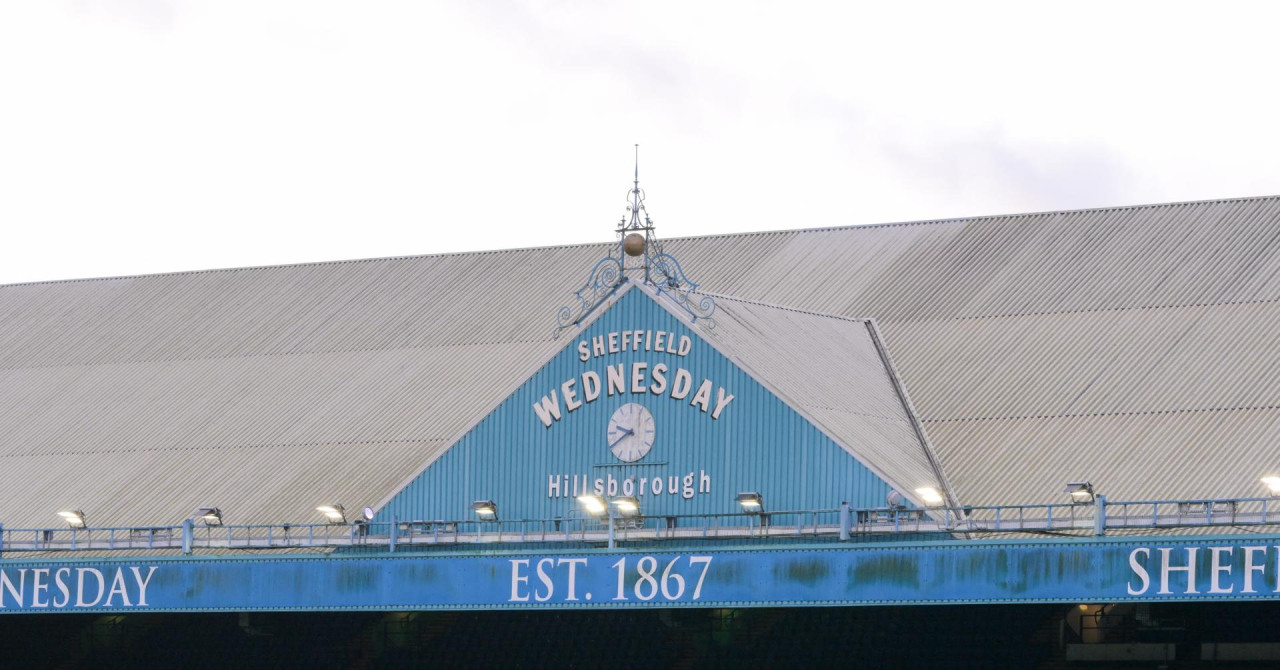 Na pokeru je zgrnuo milijune, a sada postaje velika faca engleskog nogometa i spašava klub nakon bankrota