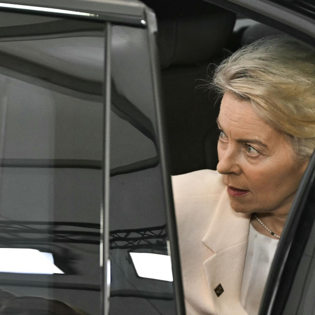 Na papiru institucije nam blago govore da se neće dogoditi ništa dramatično

Na fotografiji: Ursula Von der Leyen