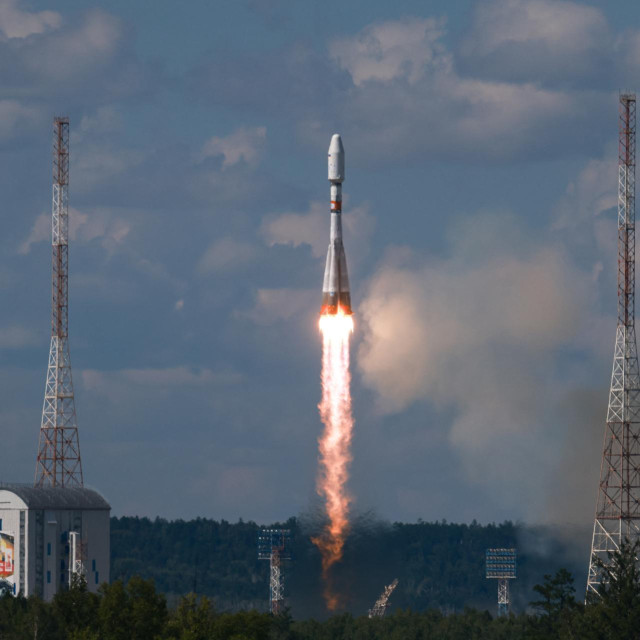 Roscosmos je rekao da je svrha elektrane napajanje ruskog lunarnog programa, uključujući rovere, opservatorij i infrastrukturu zajedničke rusko‑kineske Međunarodne lunarne istraživačke stanice