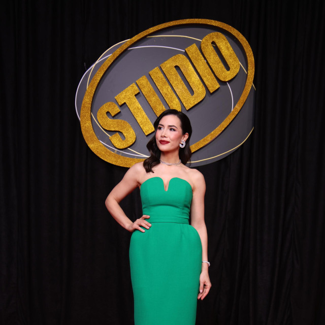 Bliži se deveta dodjela Zlatnog Studija, a i ove će se godine u ulozi voditeljice programa naći Jelena Glišić. Jeleni će ovo biti četvrta dodjela prestižne nagrade, nakon što je prethodnih godina oduševila publiku i gledatelje