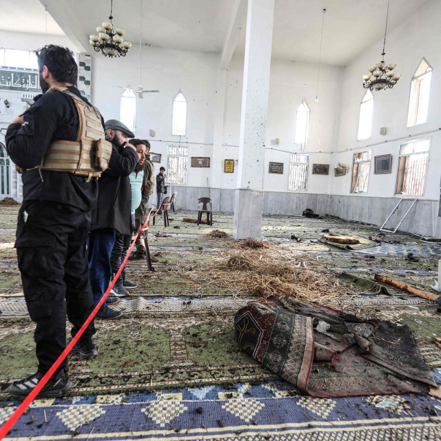 Džamija nakon eksplozije