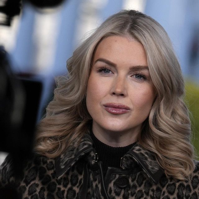 White House Press Secretary Karoline Leavitt, speaks to members of the media on the driveway outside the West Wing of the White House in Washington, DC, USA, on December 16, 2025.,Image: 1060096400, License: Rights-managed, Restrictions: **Not for sale in: USA, Brazil, Mexico**, Model Release: no, Credit line: RS/MPI/Capital pictures/Profimedia