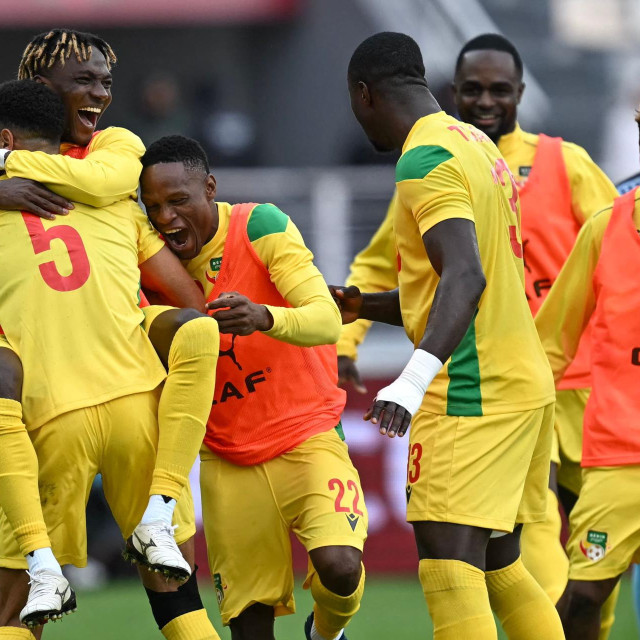 Slavlje nogometaša Benina