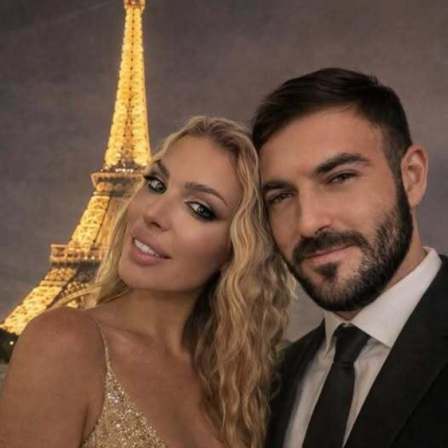 Ava Karabatić u društvu partnera