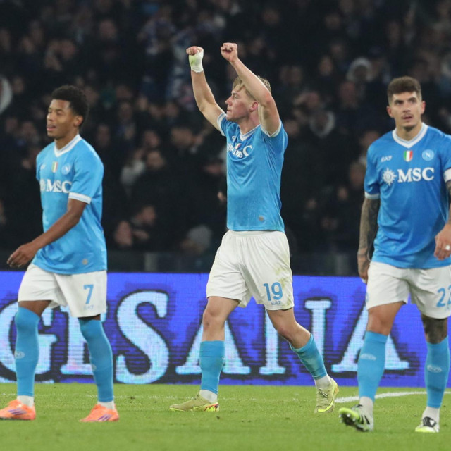 Slavlje Rasmusa Hojlunda