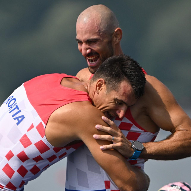 Valent i Martin Sinković