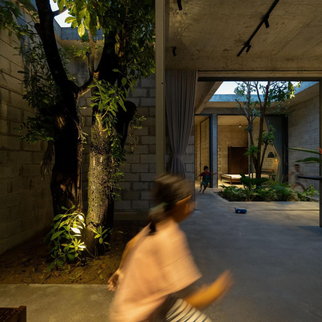 Vlasnici su, na prijedlog arhitekata, odlučili zadržati stabla i graditi oko njih