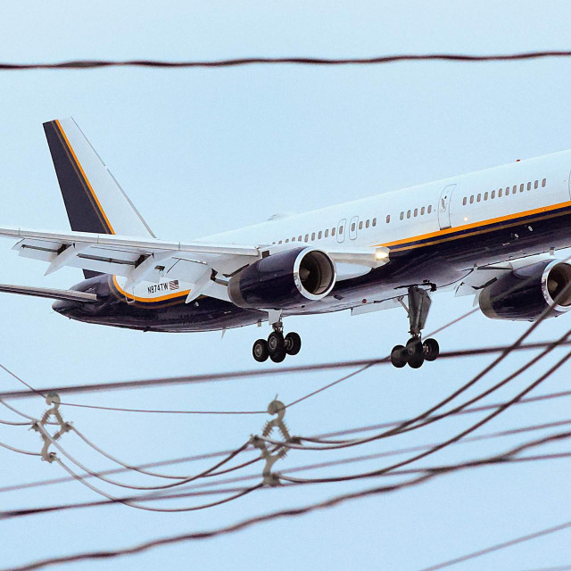 Maduro slijeće u zrakoplovu američkog Ministarstva obrane