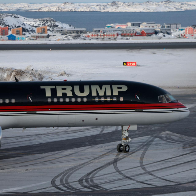 Trumpov avion na Grenlandu
