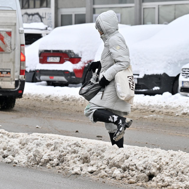 Snijeg koji je dva dana intenzivno padao na podrucju Zagreba.