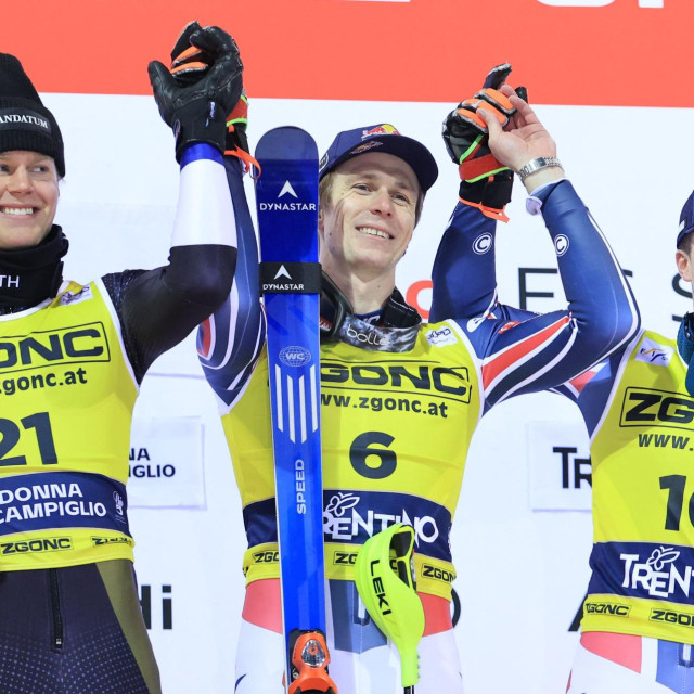 Eduard Hallberg, Clement Noel i Paco Rassat