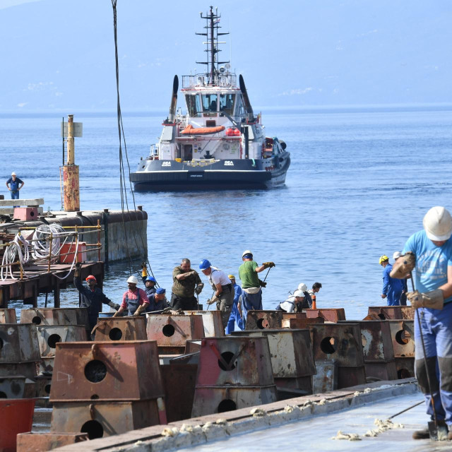 Arhivska snimka iz 2024., u Brodogradilistu 3. Maj porinut je ponton PN 736