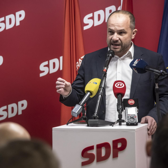 Siniša Hajdaš Dončić