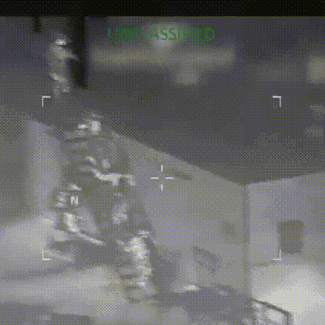 Američke specijalne snage iskrcavaju se na brod tzv. ‘flote u sjeni‘