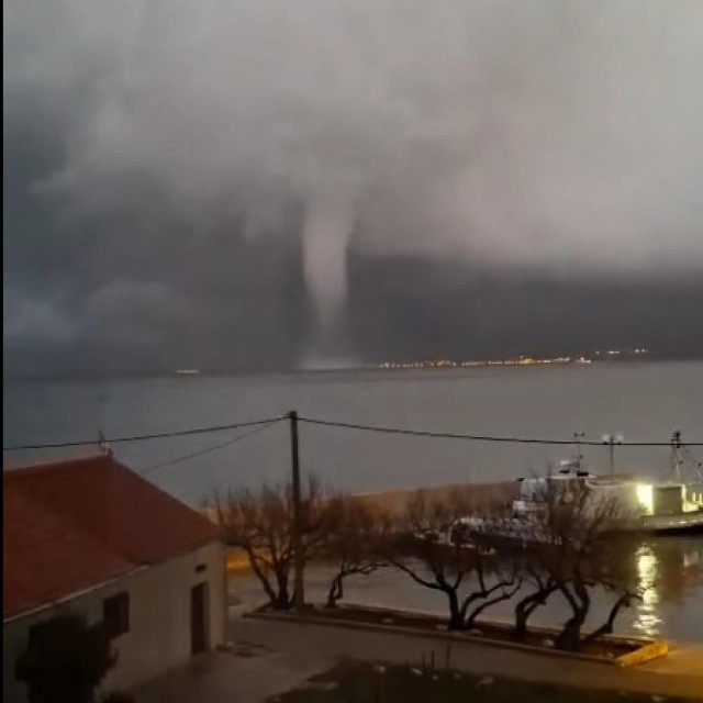 Pijavica kod Petrčana