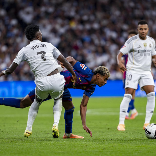 Lamine Yamal i Vinicius Junior 