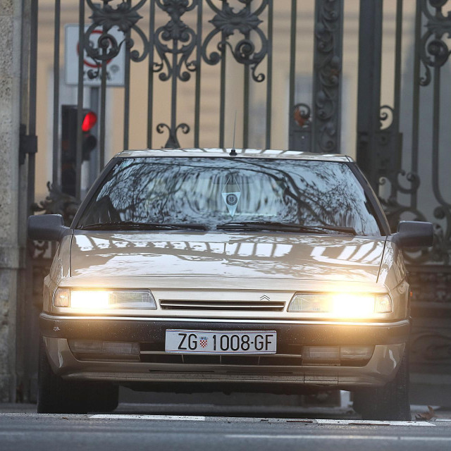 Citroen XM V6
 