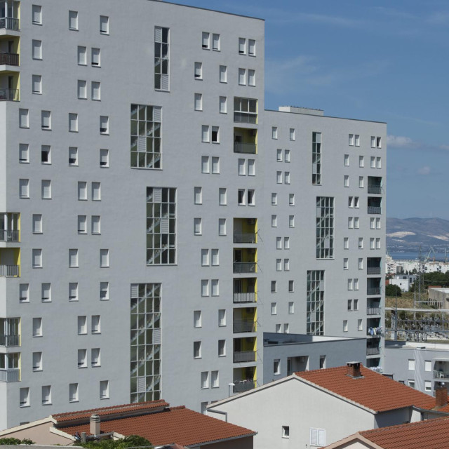 Novi kompleks zgrada izgradjen na splitskoj Kili u sklopu POS gradnje 