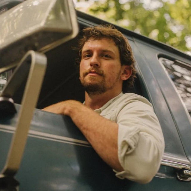 ”Kad sam bio mali, otac mi je puštao Casha, Dylana i Stonese”, kaže Leon