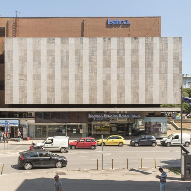 Nekadašnja robna kuća Istra pretvorila se u jezivu ruševinu prepunu opasnosti i zaboravljenih priča.