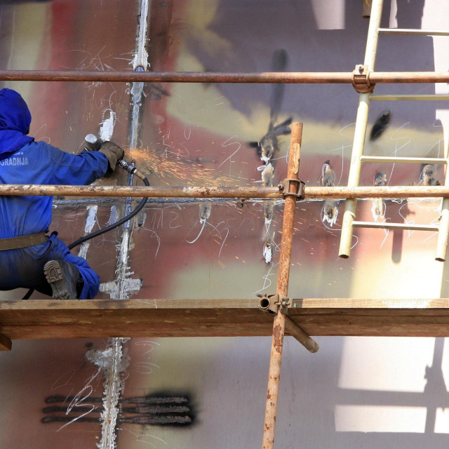 Radi se o nastavku višegodišnje suradnje zahvaljujući kojoj su dosad u potpunosti izgrađena već dva polarna kruzera, a trenutačno je u riječkom brodogradilištu u tijeku izgradnja i trećeg
